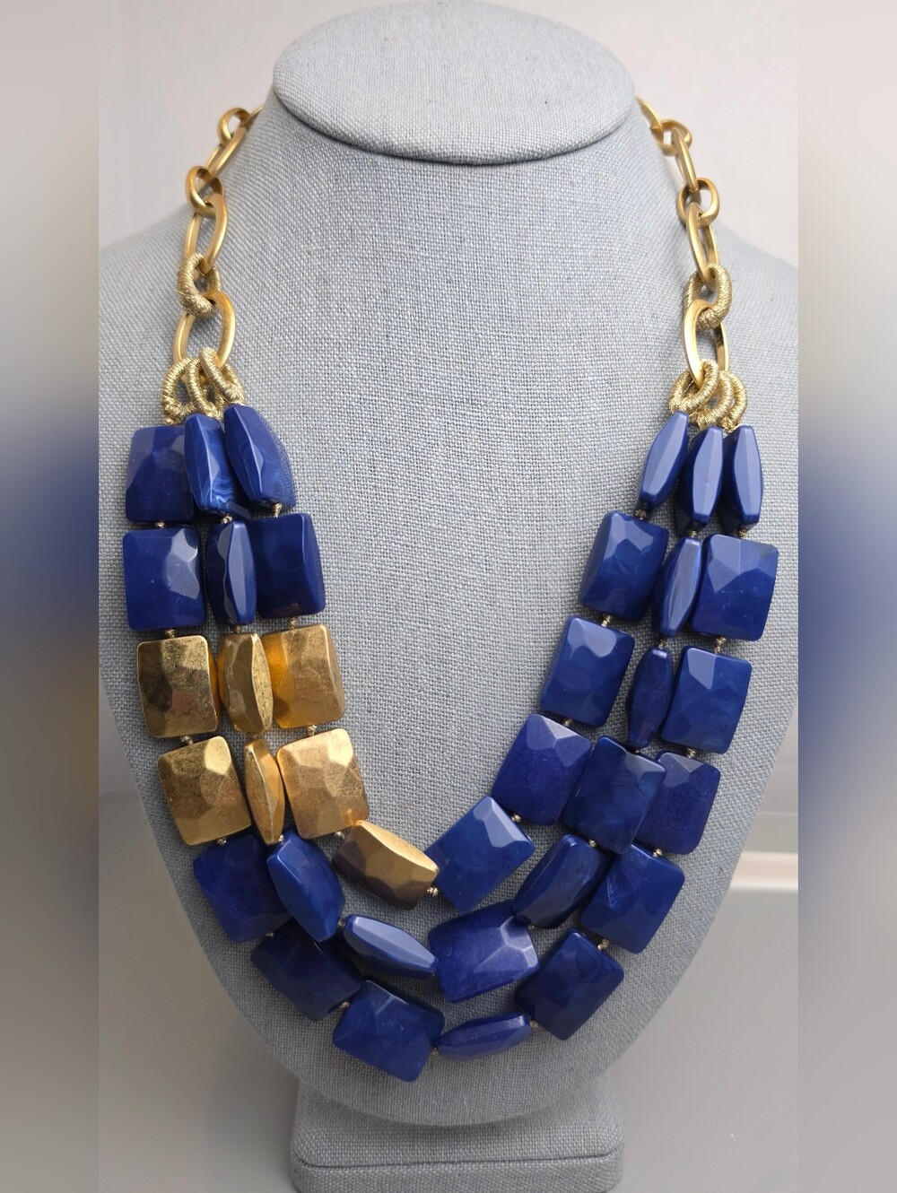 [Stella & Dot] Bahari Chunky Multi Layer Resin Beaded Statement Necklace